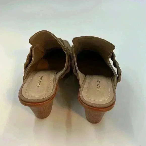 Kanas suede Turin loafer mule booties n Taupe size 6. New with tag, no b… - Picture 4 of 8